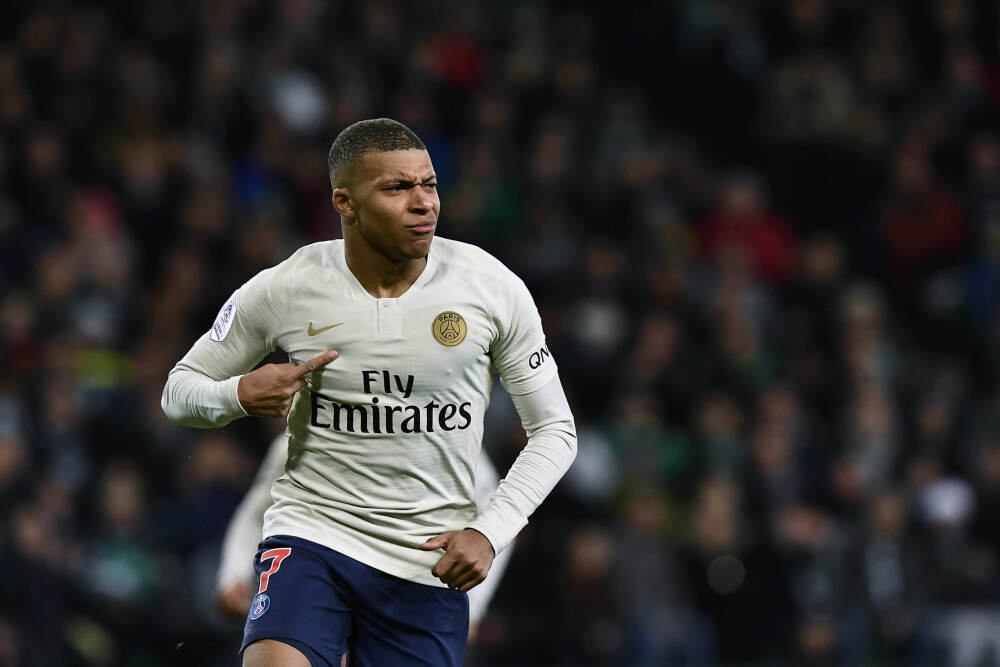 科林斯因病缺阵！邓恩成为快船本赛季至今唯一全勤的球员